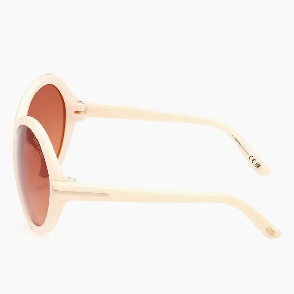 Tom Ford cream Sunglasses with case NWOT from Saks Fifth Ave - Picture 4 of 6